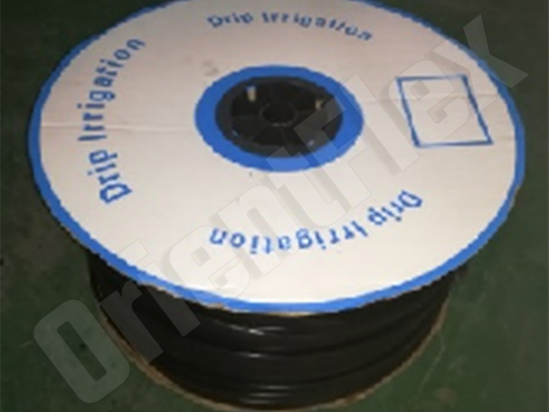 1-flat emitter drip irrigation tape